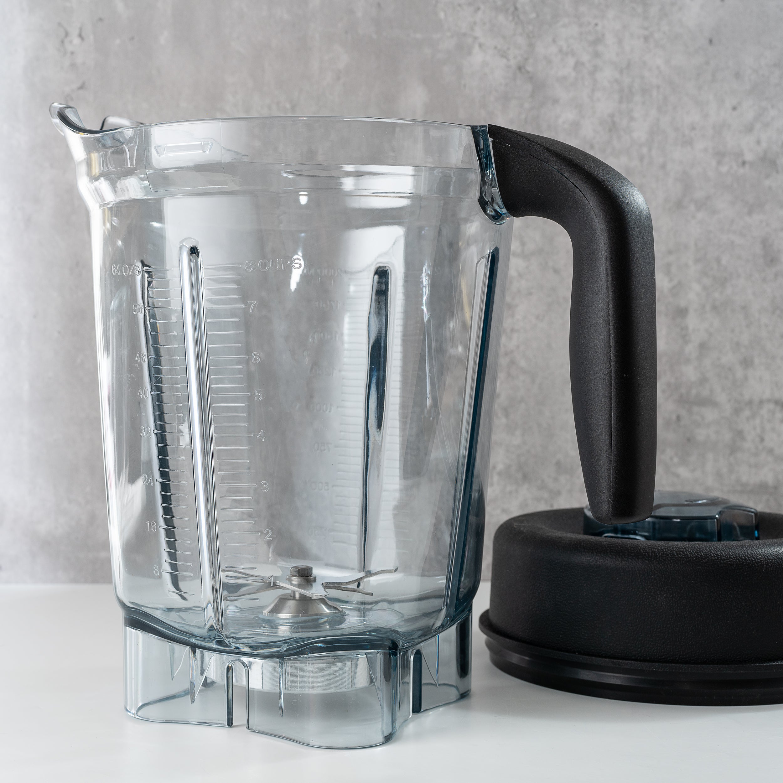 Vitamix pitcher outlet